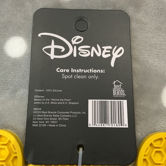 Disney Winnie the Pooh Silicone Trivet - Picture 5 of 7